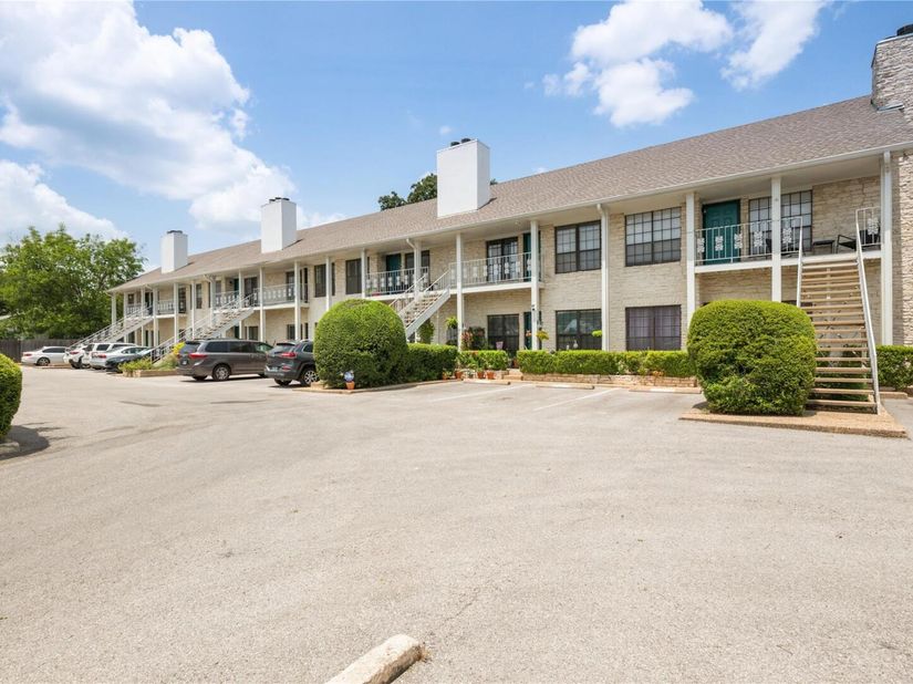 1610 Waterston Ave 11, Austin TX 78703