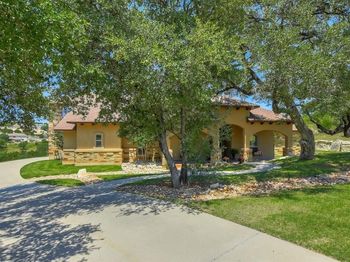 3307 Crystal Falls PKWY