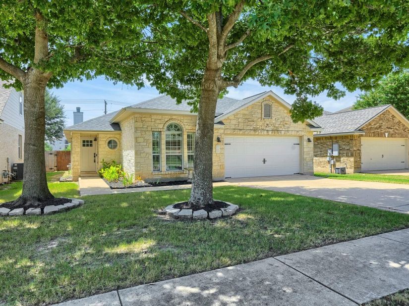 2748 Granite Creek DR, Leander TX 78641