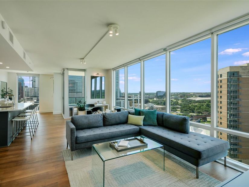 300 Bowie ST 1403, Austin TX 78703