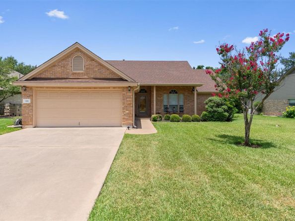 106 Stacey LN, Georgetown TX 78628