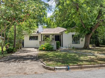 1208 Fairwood RD