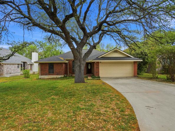 306 Woodstone DR, Georgetown TX 78628