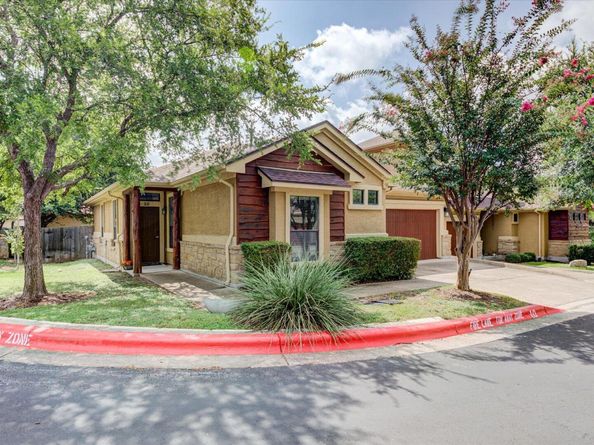 6705 Covered Bridge DR 10, Austin TX 78736
