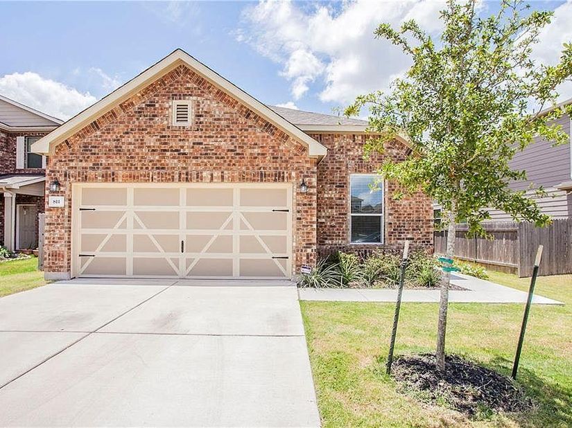 811 Sawbuck DR, Pflugerville TX 78660