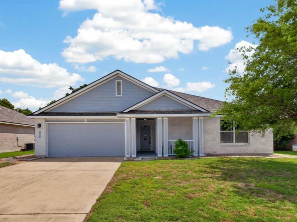 1504 Cora Marie DR, Pflugerville TX 78660