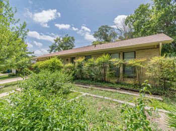 8415 Shenandoah DR