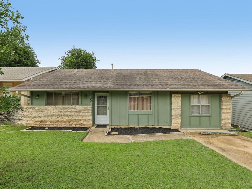 1105 Blue Ridge DR, Austin TX 78753