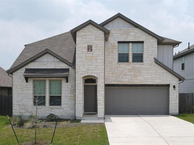 804 Goldilocks LN, Austin TX 78652