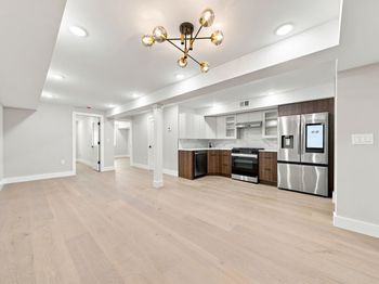181 Webster Ave