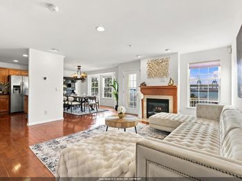 19 Maritime Way