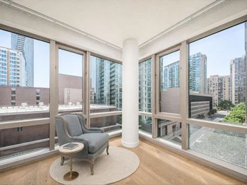 75 Park Lane South