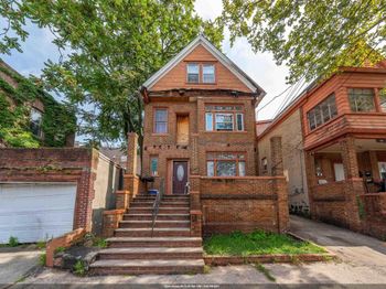 56 Wade St