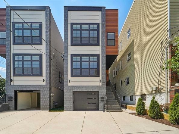 90 East 27th St 1, Bayonne NJ 07002
