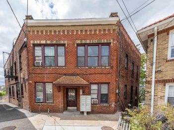 601 Columbia Ave