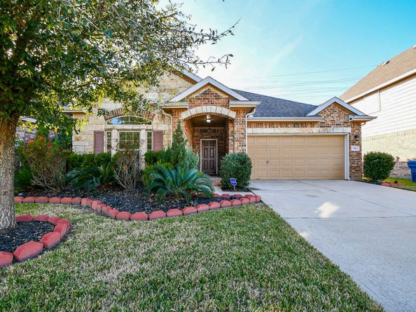 1915 Stieler Drive, Houston TX 77049