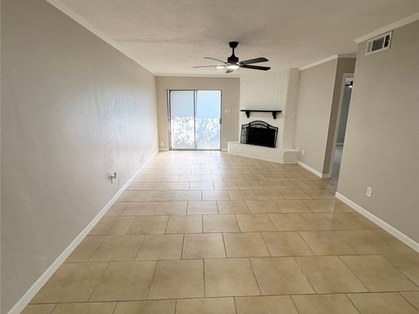 2800 Jeanetta Street 408, Houston TX 77063