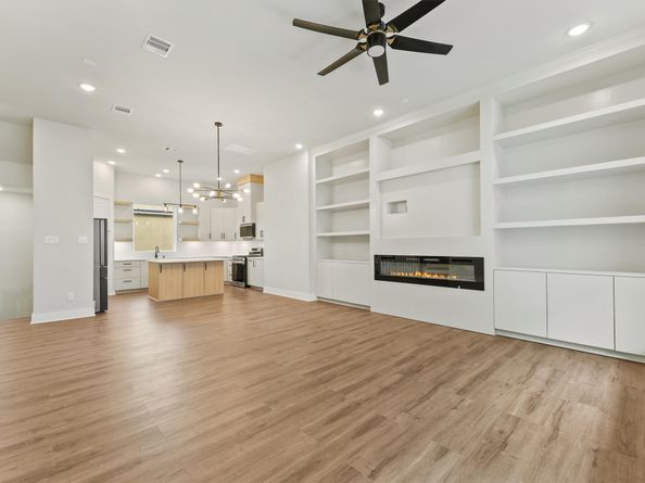 1946 Purswell Road, Houston TX 77055