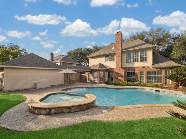 3815 Hogan Court, Sugar Land TX 77479