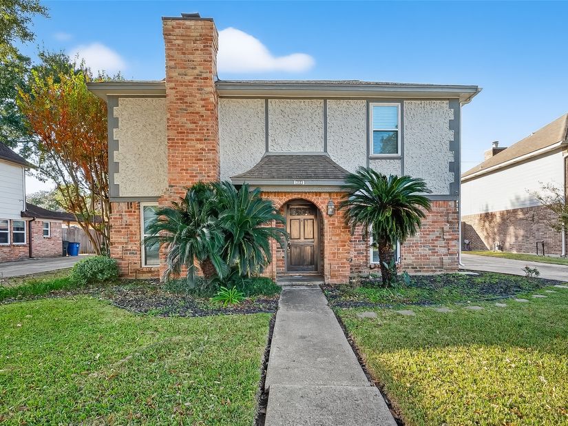 906 Crossfield Drive, Katy TX 77450