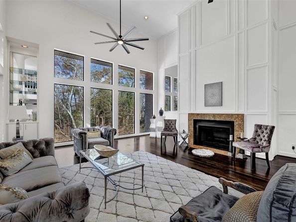 43 Legend Lane, Houston TX 77024