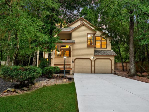 34 W Trace Creek Drive, The Woodlands TX 77381