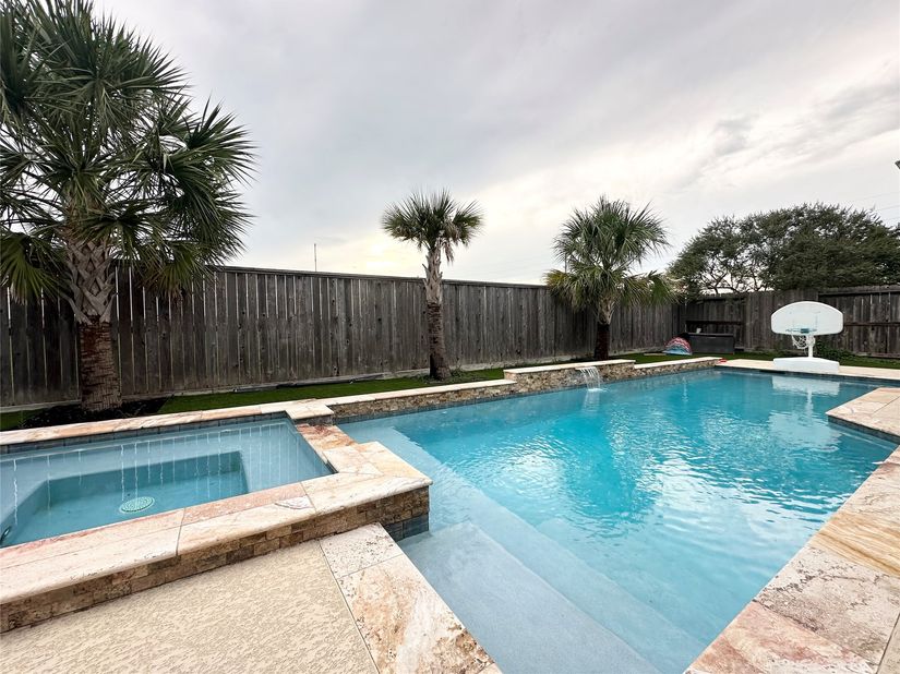 17815 Gables Bend Drive, Tomball TX 77377