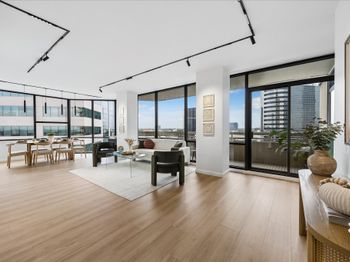 14 Greenway Plaza