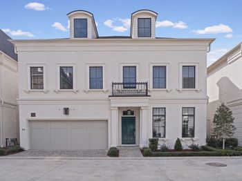 25 Wentworth Gate Path