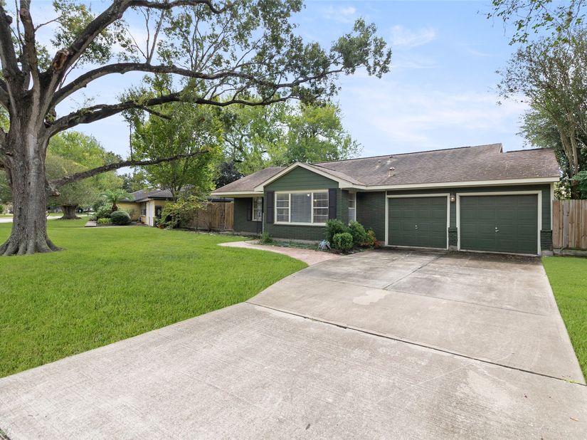 3023 Fairhope Street, Houston TX 77025