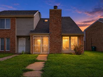 10918 Village Bend Lane
