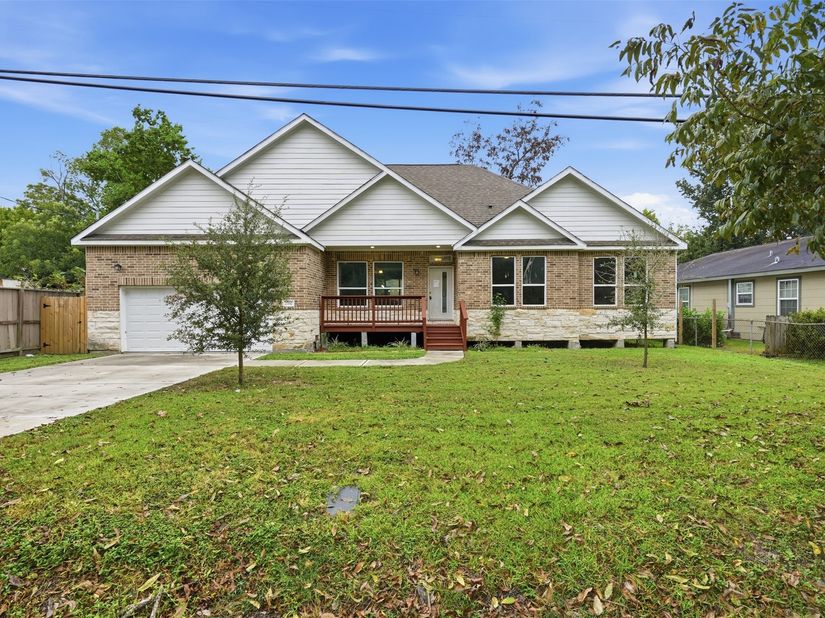 2332 Margaret Street, Houston TX 77093