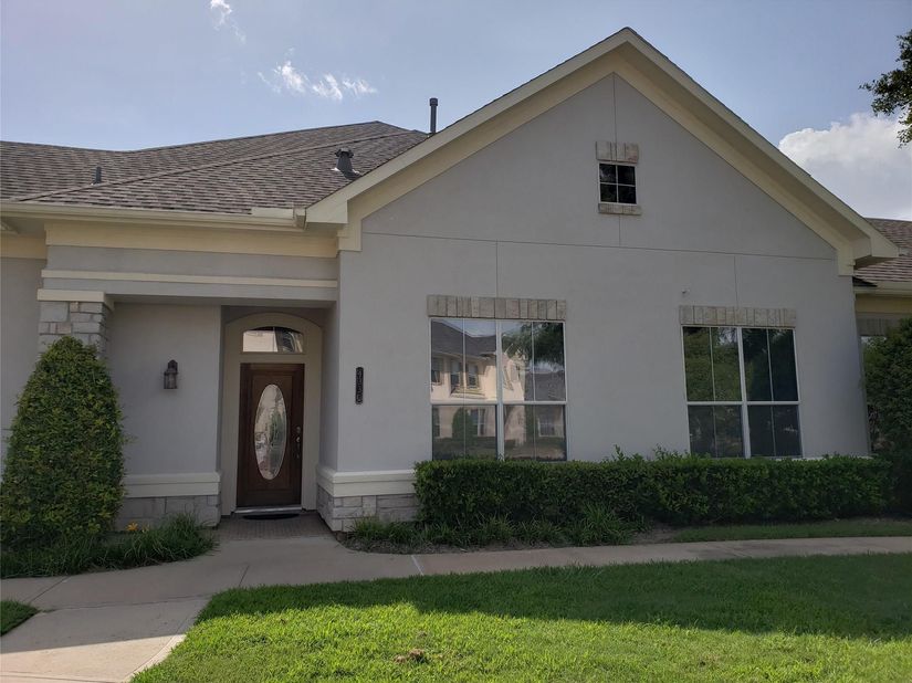 4330 Lake Run Drive, Sugar Land TX 77459