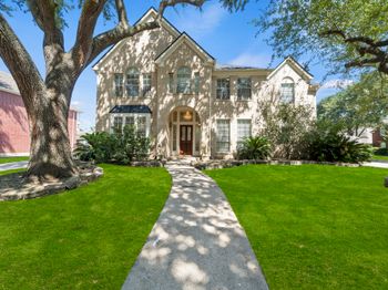 3415 Shadymist Drive