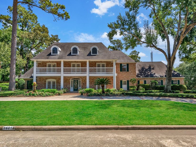 16014 Champion Drive, Spring TX 77379