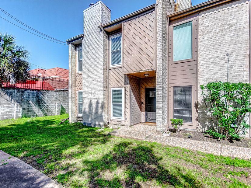 11280 Braes Forest Drive 401, Houston TX 77071