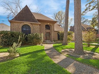 3811 Trappers Forest Drive