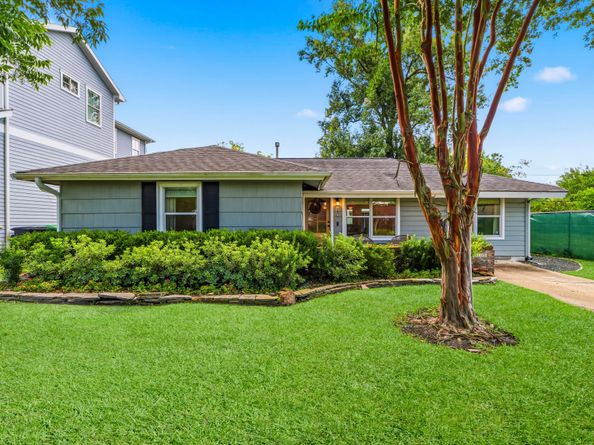 2115 Althea Drive, Houston TX 77018