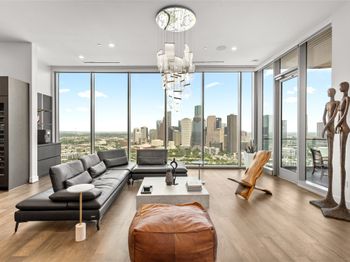 1711 Allen Parkway