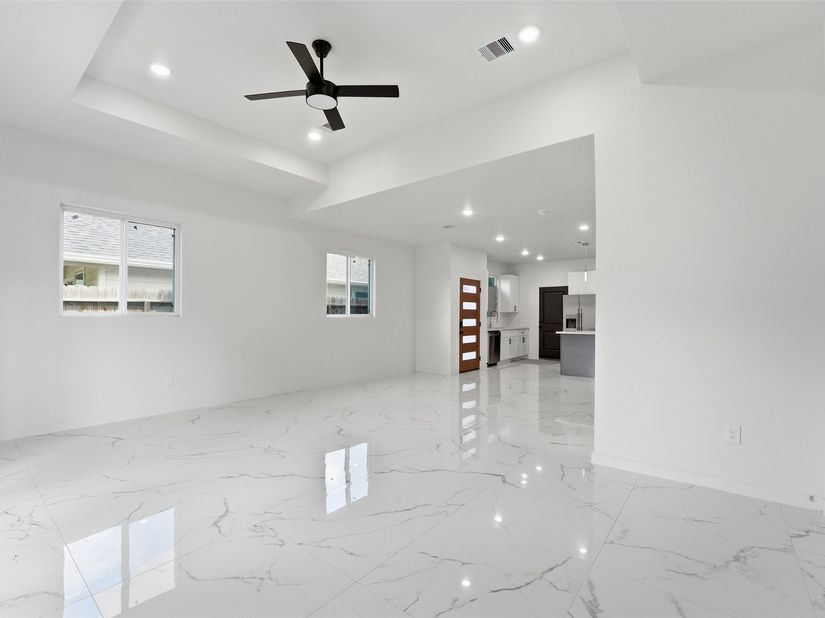 982 S Ellington Street, Houston TX 77088