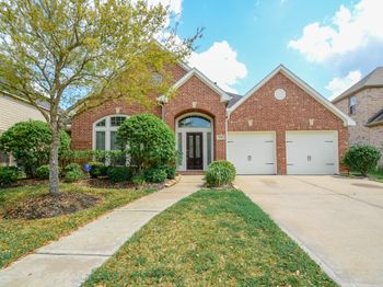 5611 Plum Point Court