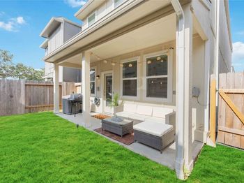 1512 Parkland Oak Drive