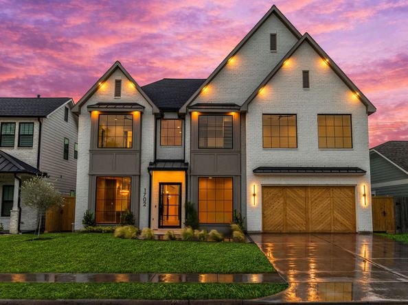 1702 Candlelight Lane, Houston TX 77018