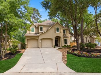 94 S Longsford Circle