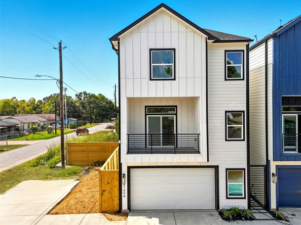 4749 Wilmington Street A, Houston TX 77033