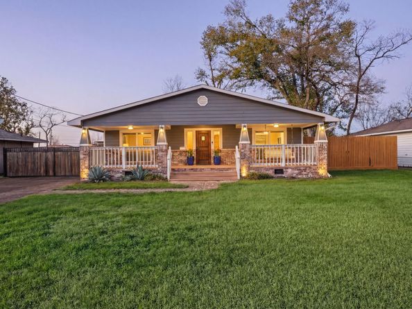 4522 Randwick Drive, Houston TX 77092