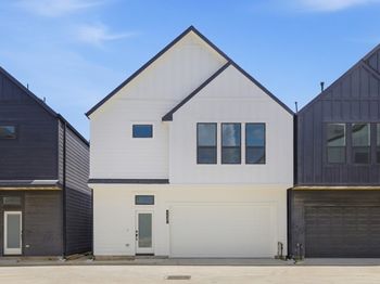 4605 Harrisburg Boulevard