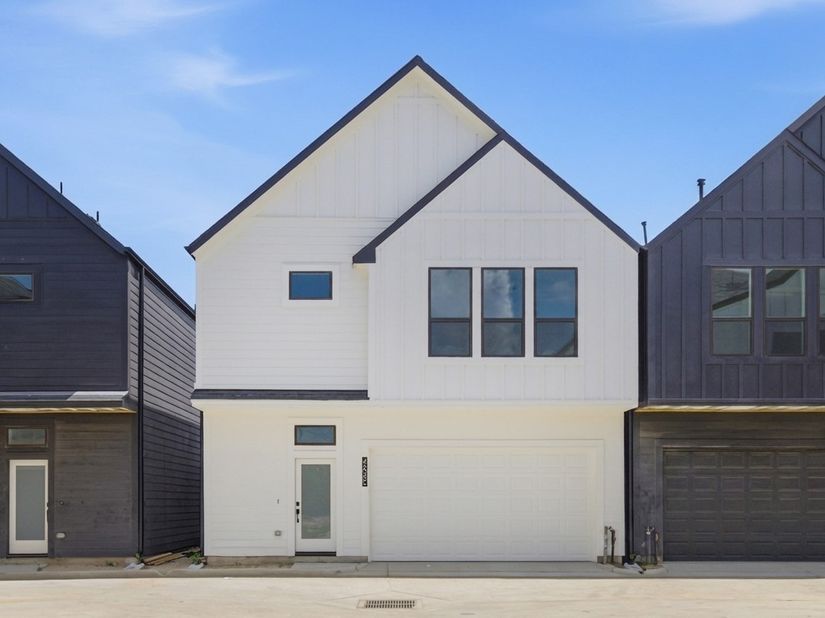 4605 Harrisburg Boulevard A, Houston TX 77011