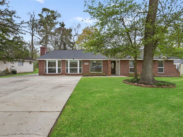 24915 Hickory Hill Road, Spring TX 77380
