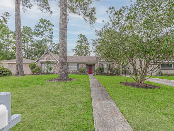 25522 Pepper Ridge Lane, Spring TX 77373